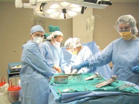 Chirurgii constănţeni se reunesc la Medgidia